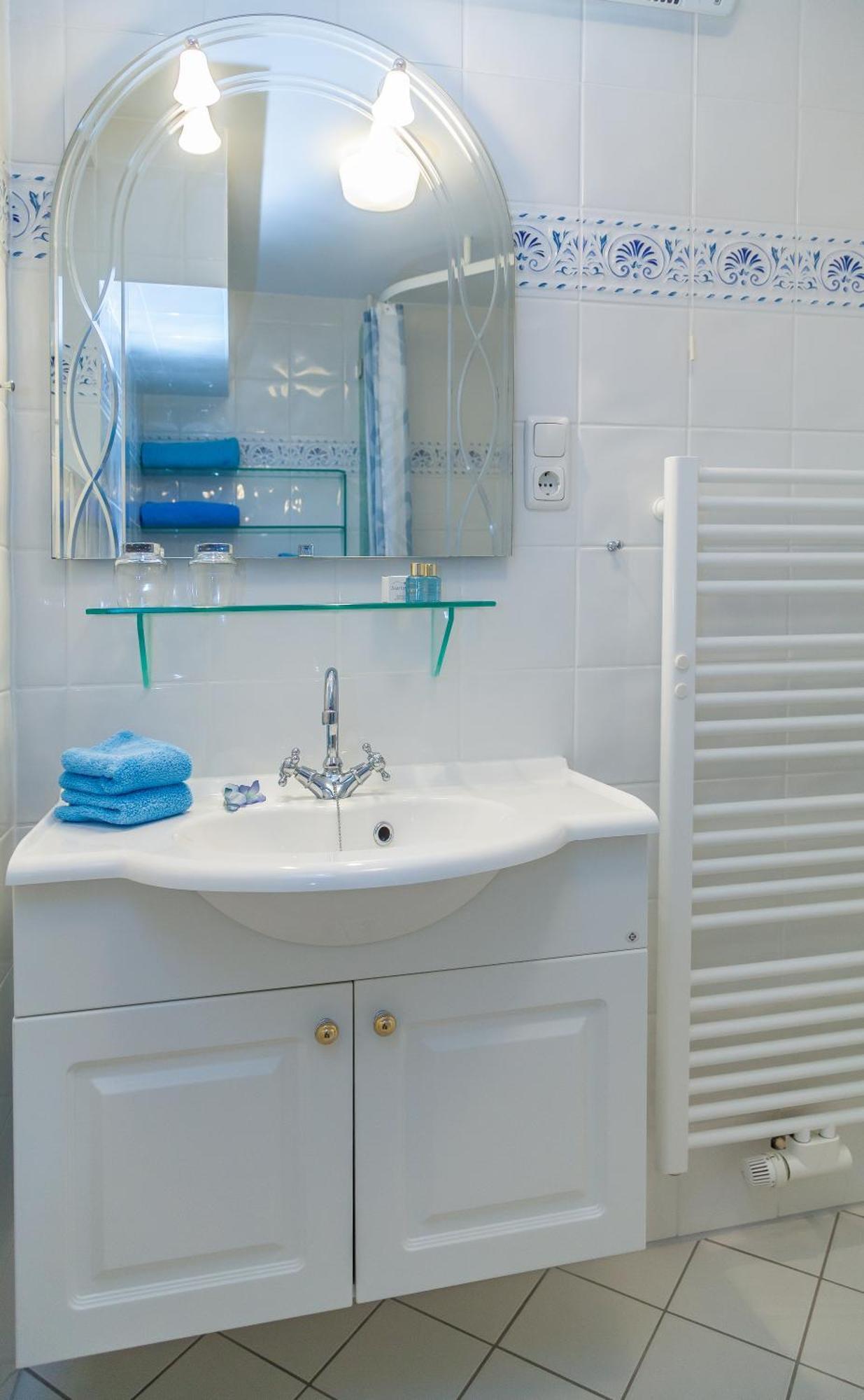 Hotel Wiesbaden Wenningstedt-Braderup Δωμάτιο φωτογραφία
