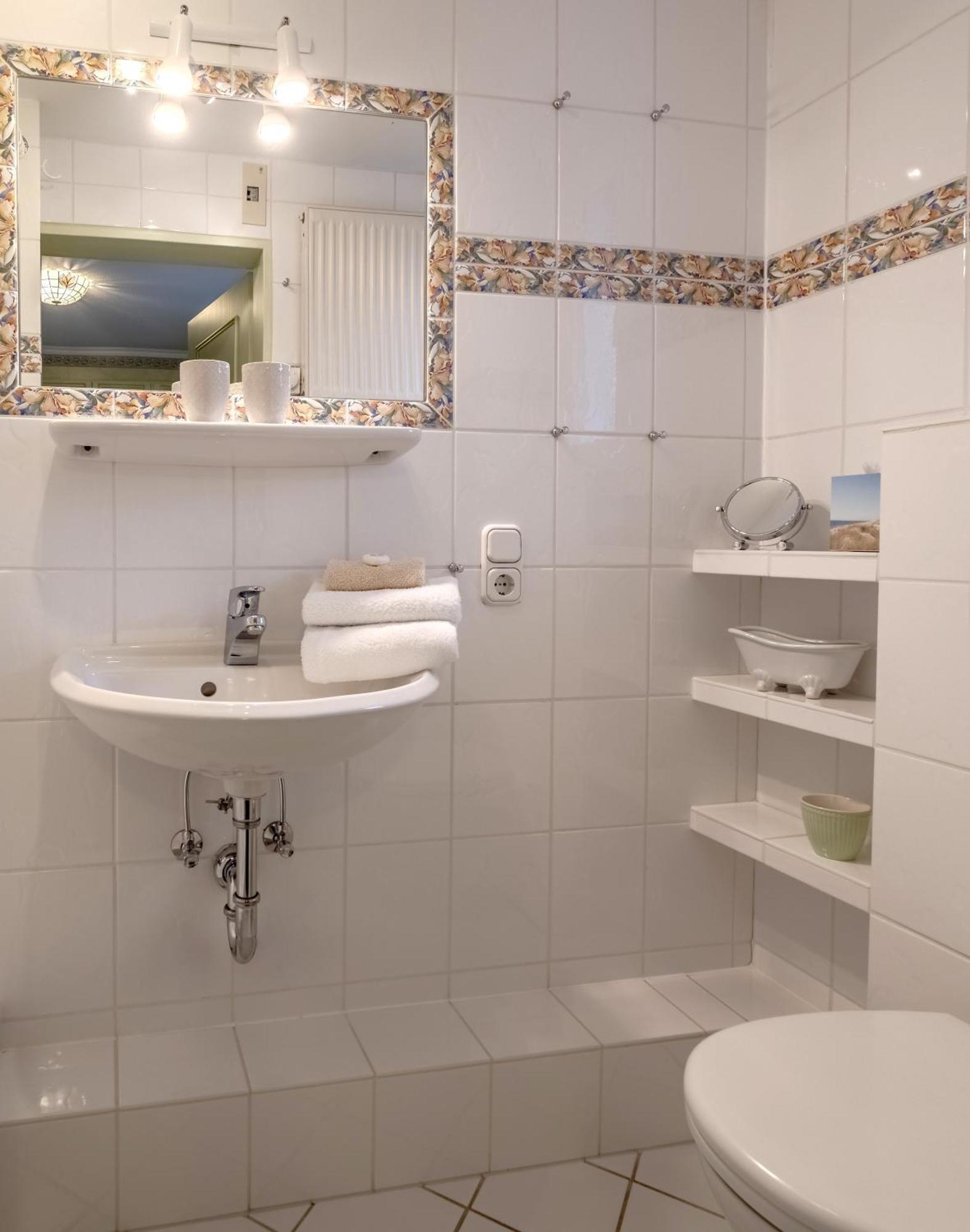 Hotel Wiesbaden Wenningstedt-Braderup Εξωτερικό φωτογραφία